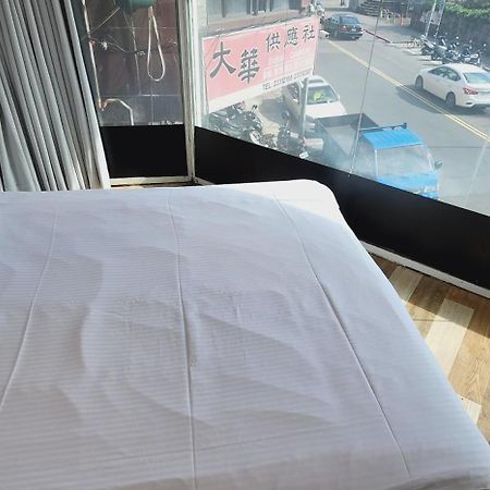 Cheers Loft Self Check-In Hotel تايبيه المظهر الخارجي الصورة