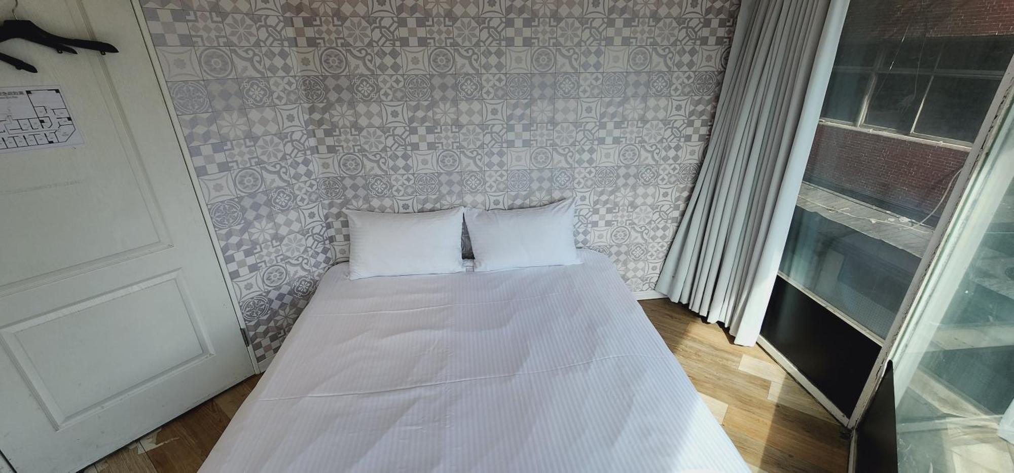 Cheers Loft Self Check-In Hotel تايبيه المظهر الخارجي الصورة