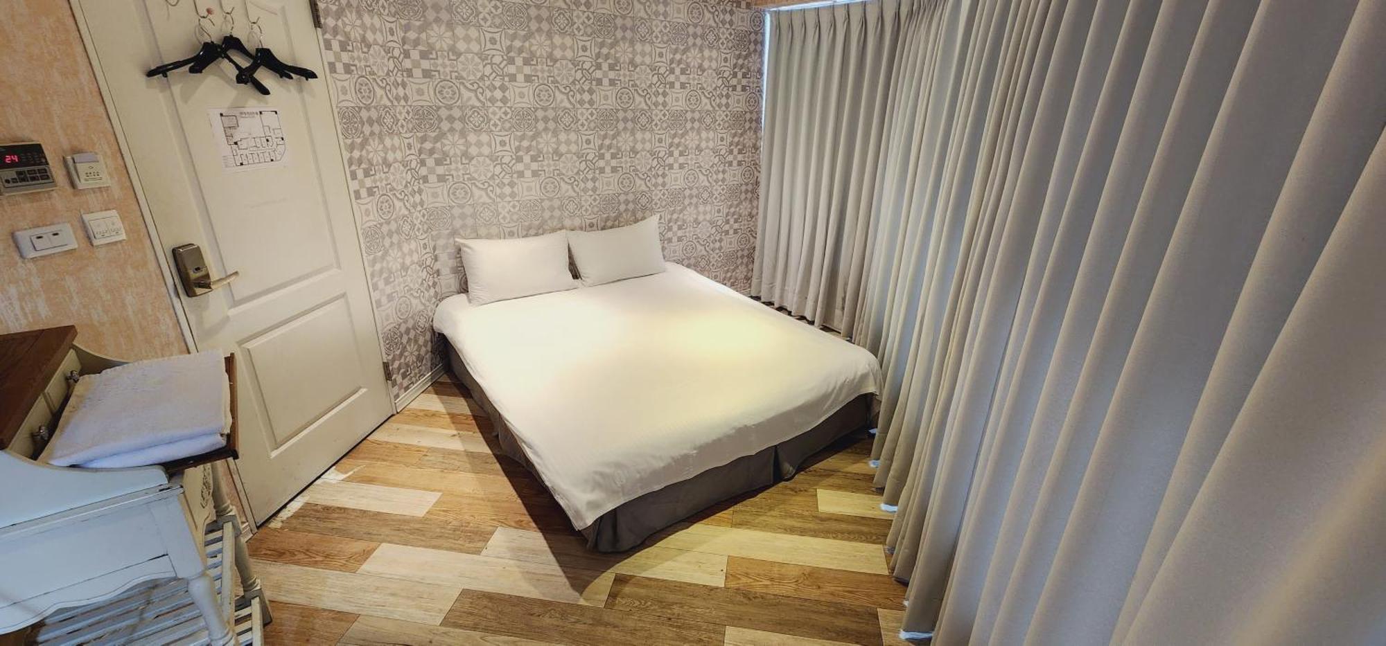 Cheers Loft Self Check-In Hotel تايبيه المظهر الخارجي الصورة