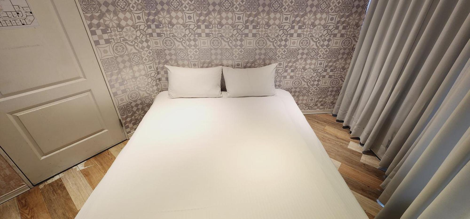 Cheers Loft Self Check-In Hotel تايبيه المظهر الخارجي الصورة
