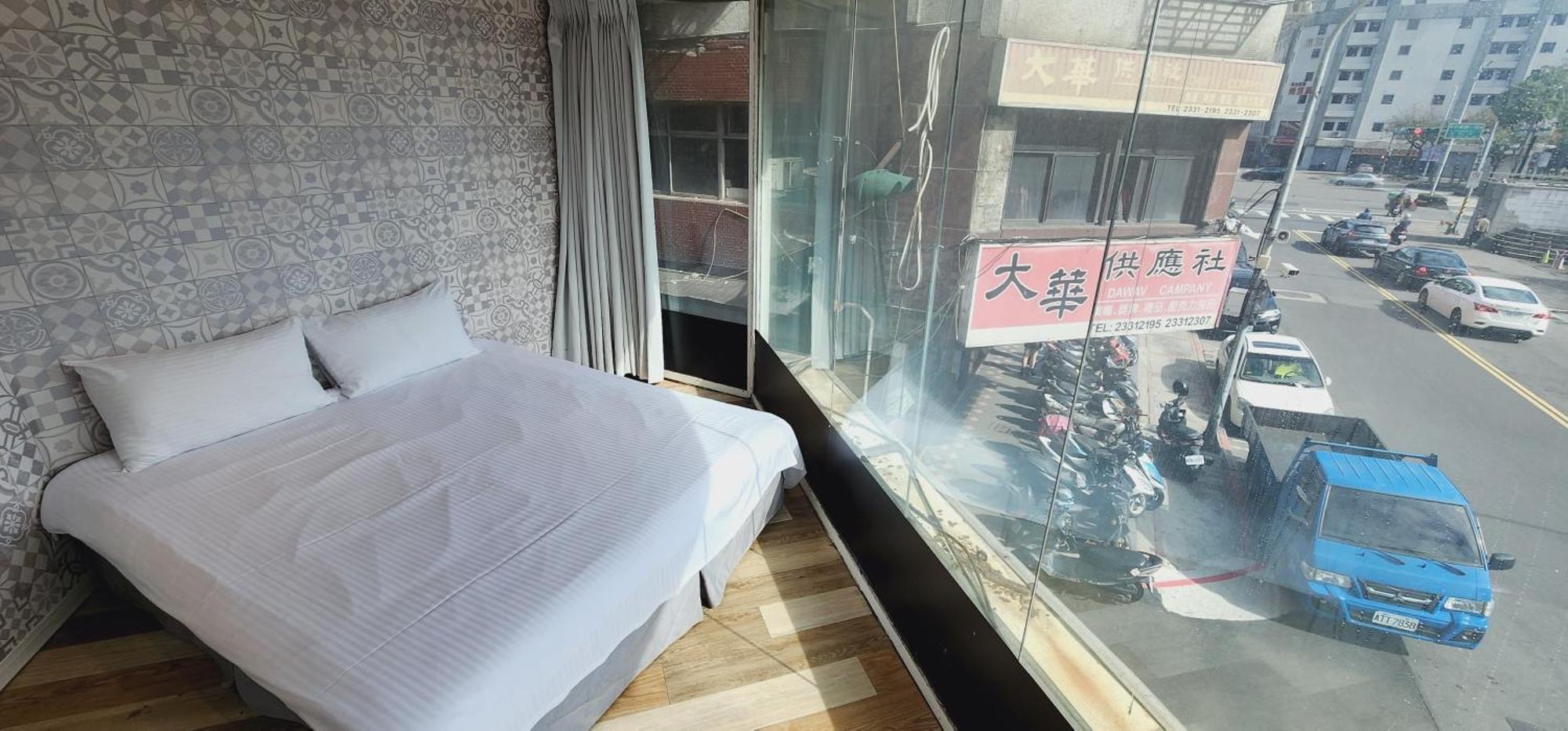 Cheers Loft Self Check-In Hotel تايبيه المظهر الخارجي الصورة