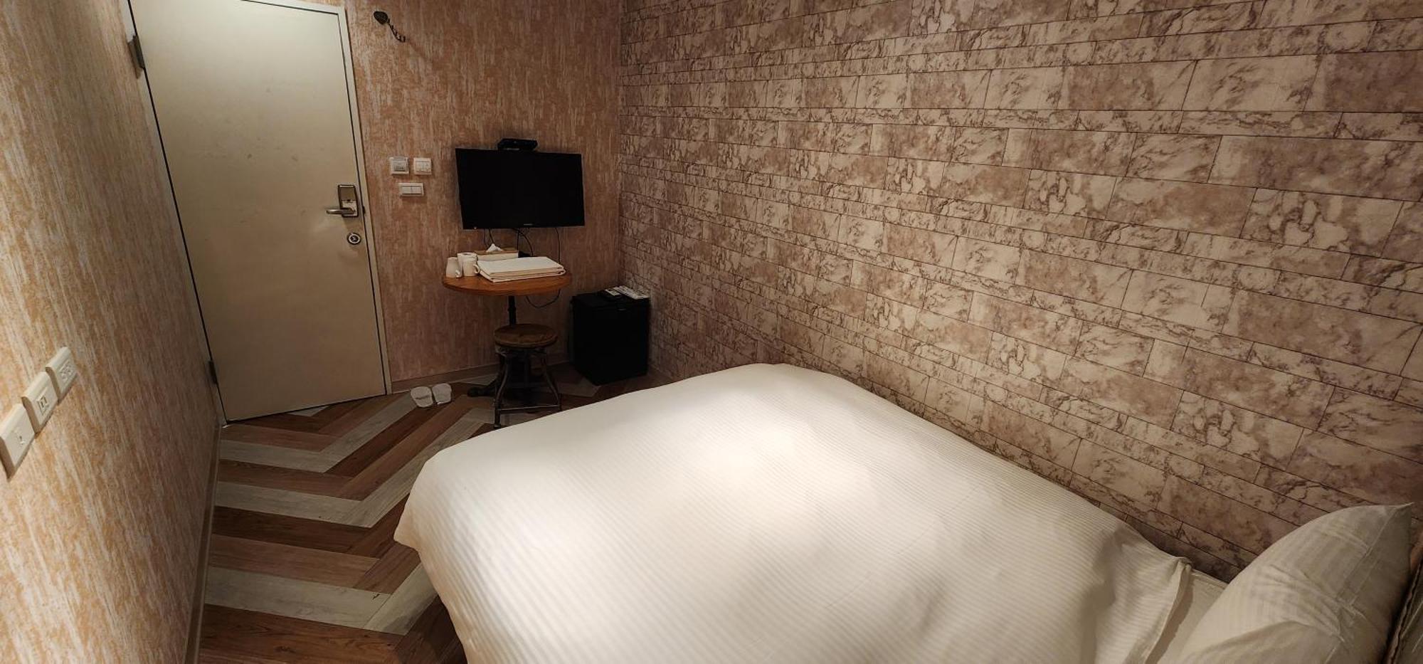Cheers Loft Self Check-In Hotel تايبيه المظهر الخارجي الصورة